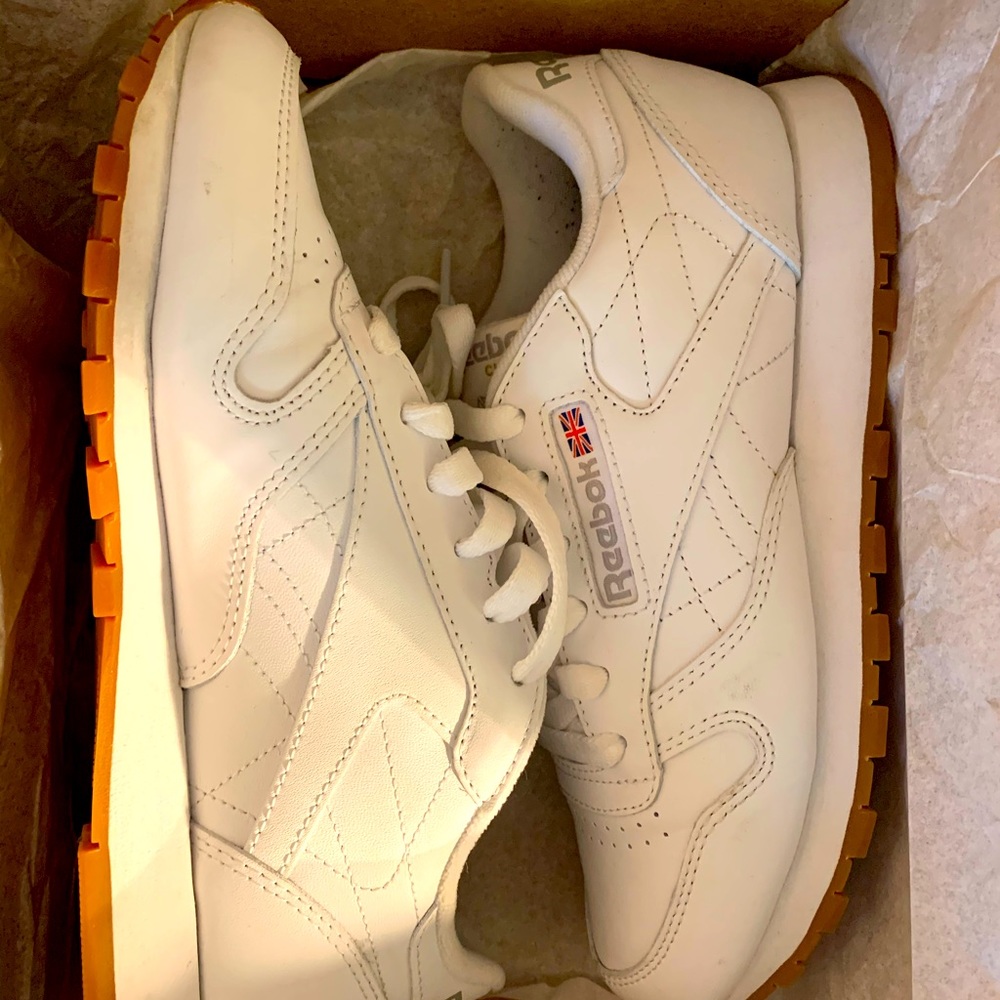 Reebok Women's Classic Leather Sneaker